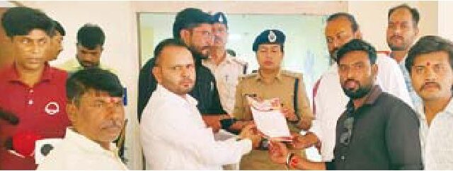 आपत्तिजनक गीत पर सेन समाज ने दिया ज्ञापन