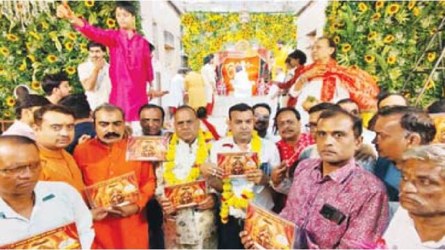आयोजन का न्योता गणेशजी एवं महालक्ष्मी को