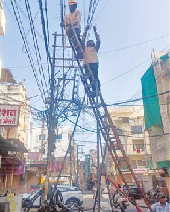 अनंत चतुर्दशी चल समारोह में 180 बिजली कार्मिक लगेंगे