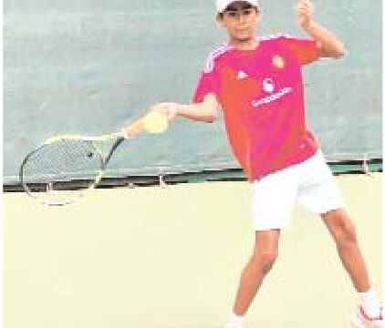 बैडमिंटन एकल विजेताओं को कर्णिक पुरस्कार भी