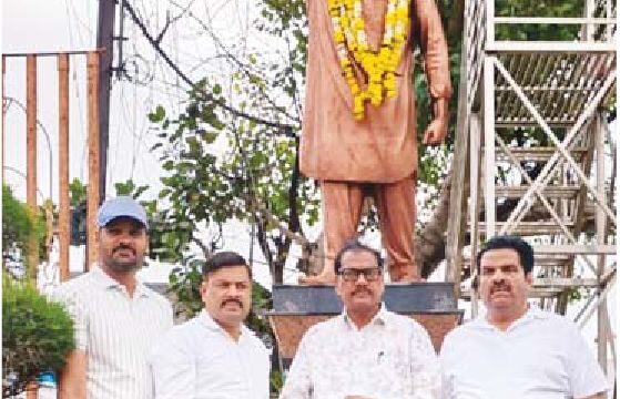 भगत सिंह के नाम तिरंगा यात्रा