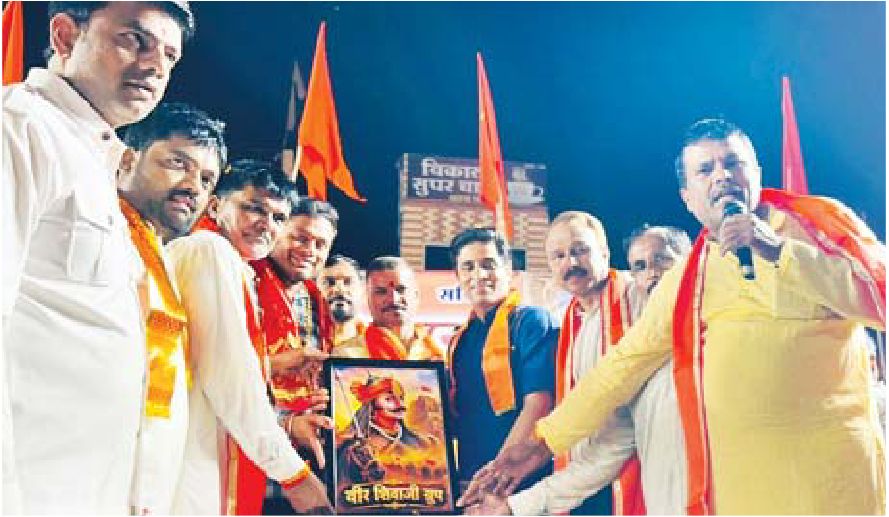 भाजपाइयों ने किया राधा- कृष्ण के भक्तों का स्वागत