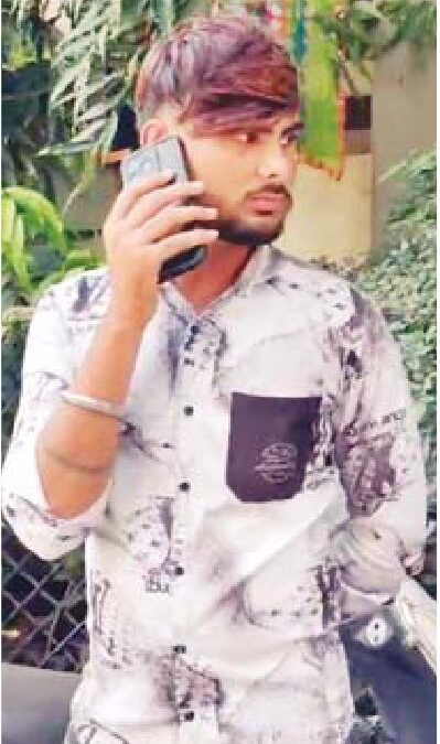 बाइक सवार को मारी टक्कर