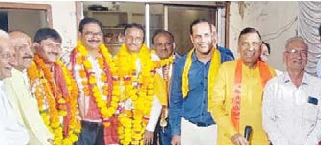 भाजपा ने कार्यसमिति में लिया तो मेढ़तवाल समाज ने किया सम्मान