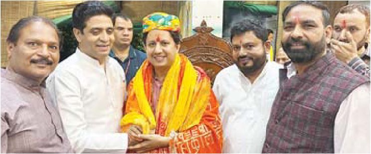 भाजपा नेता रहे मौजूद