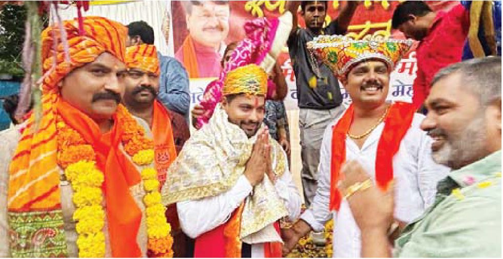 पार्षद ने की बाबा रामदेव की भक्ति