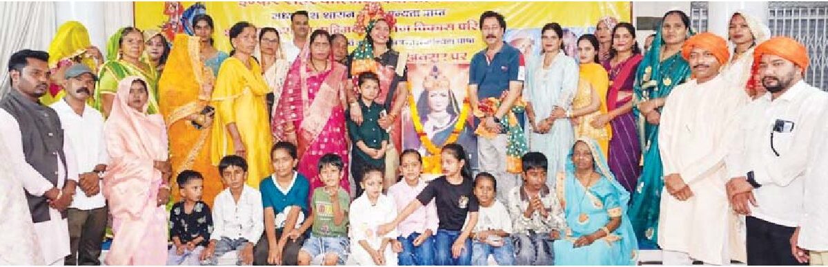देवी श्रीयल का प्रकटोत्सव मनाया