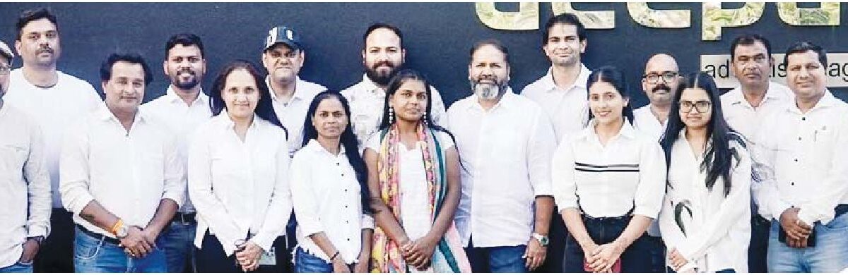 दीपक एडवरटाइजिंग ने 200वां अवॉर्ड जीता