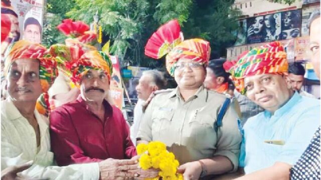 डोल ग्यारस के सफल जुलूस के बाद पुलिस का सम्मान
