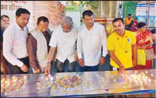 फेसबुक विज्ञापन से सस्ते ड्राई प्रूट्स मंगाना पड़ा भारी