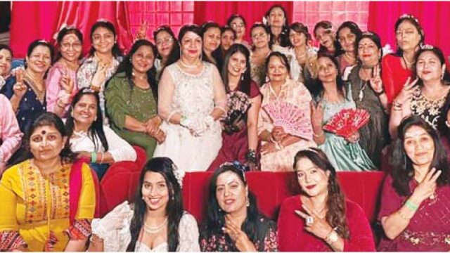 गैलेक्सी वूमन्स ग्रुप की किटी पार्टी