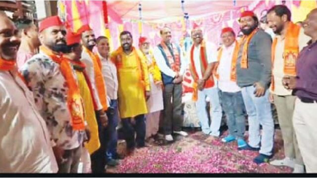 गणेशजी को लगाया छप्पन भोग