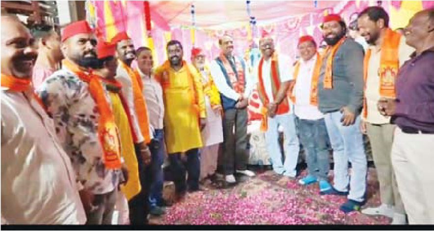 गणेशजी को लगाया छप्पन भोग