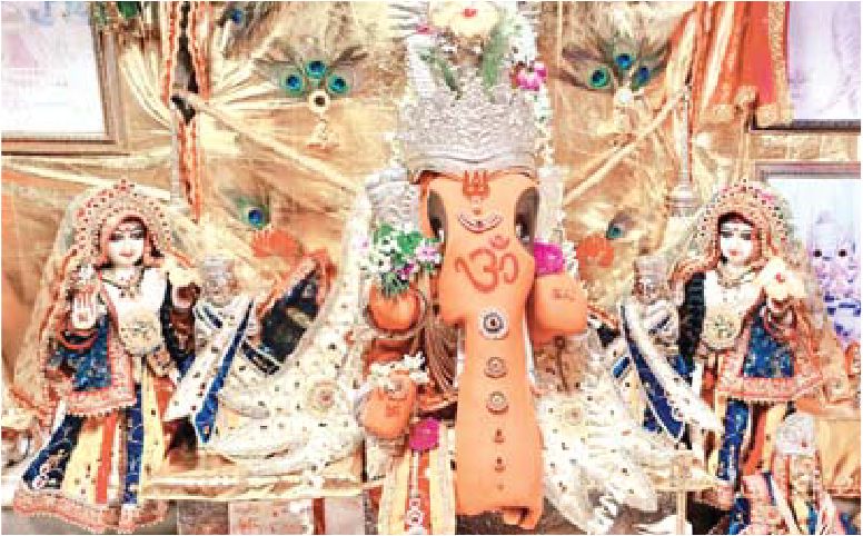 आज घर-घर में प्रथम आराध्य देव गणपति बस्त्रपा का हो रहा है पूजन