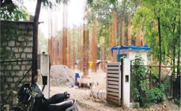 इंडस्ट्रीज हाउस ब्रिज निर्माण से पहले एसटी – एलटी पोल के साथ ट्रांसफार्मर की होगी शिफ्टिंग