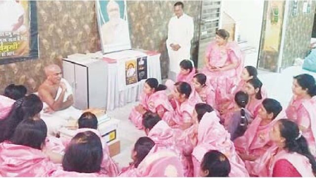 जैन संत ने दिया धर्मसभा में संदेश