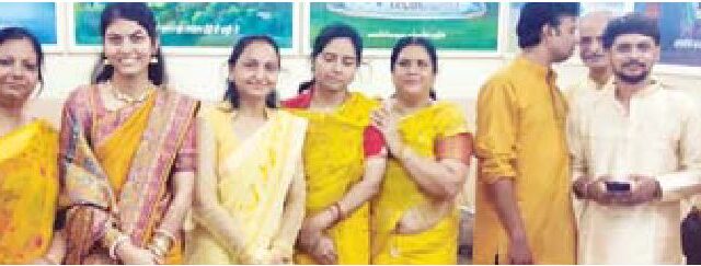 जैन मंदिर में पर्युषण पर क्रिकेट भी खेला
