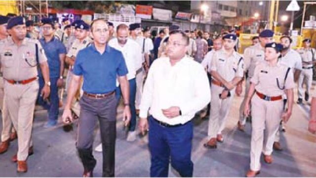 झांकी मार्ग का निरीक्षण किया