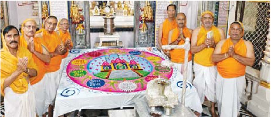 लश्करी मंदिर में विधान