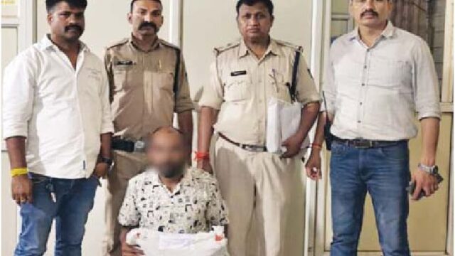 लिफ्ट से 8 लाख रुपये से भरा बैग उड़ाने वाला आरोपी गिरफ्तार