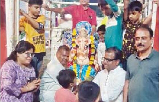 मंगल मूर्ति राजा की विदाई