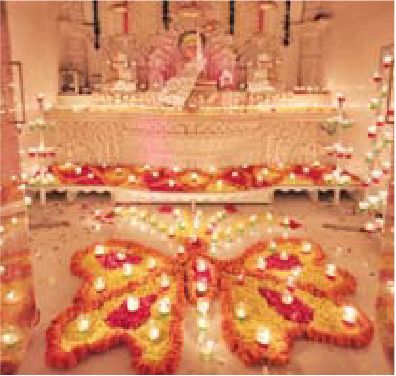 मनमोहन मंदिर में आज सुबह सामूहिक क्षमायाचना, कल शाम हुआ दीपोत्सव