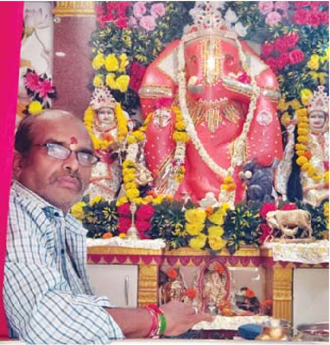 मनोकामना गणेश मंदिर में लगा छप्पन भोग