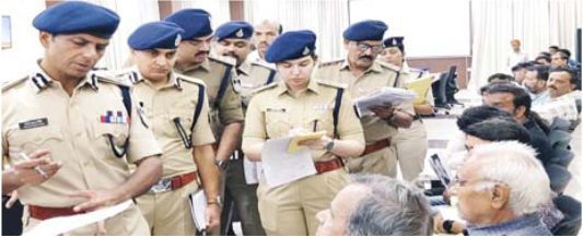 पुलिस कमिश्नर के पास पहुंचे 96 आवेदन