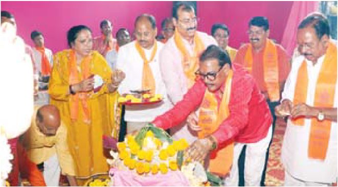 प्रभारी महापौर को मिला बप्पा की आरती का मौका