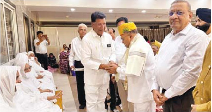 राज्यपाल और साध्वी के बीच सार्थक चर्चा
