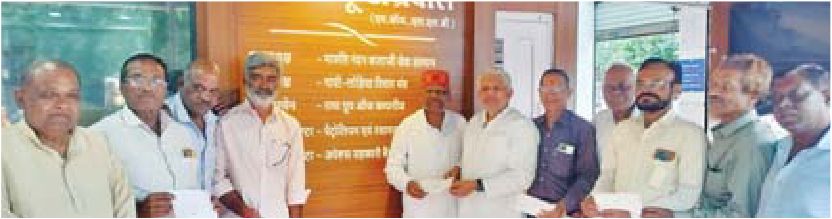 संस्थान ने पांच गणेश उत्सव समितियों को दिए चेक