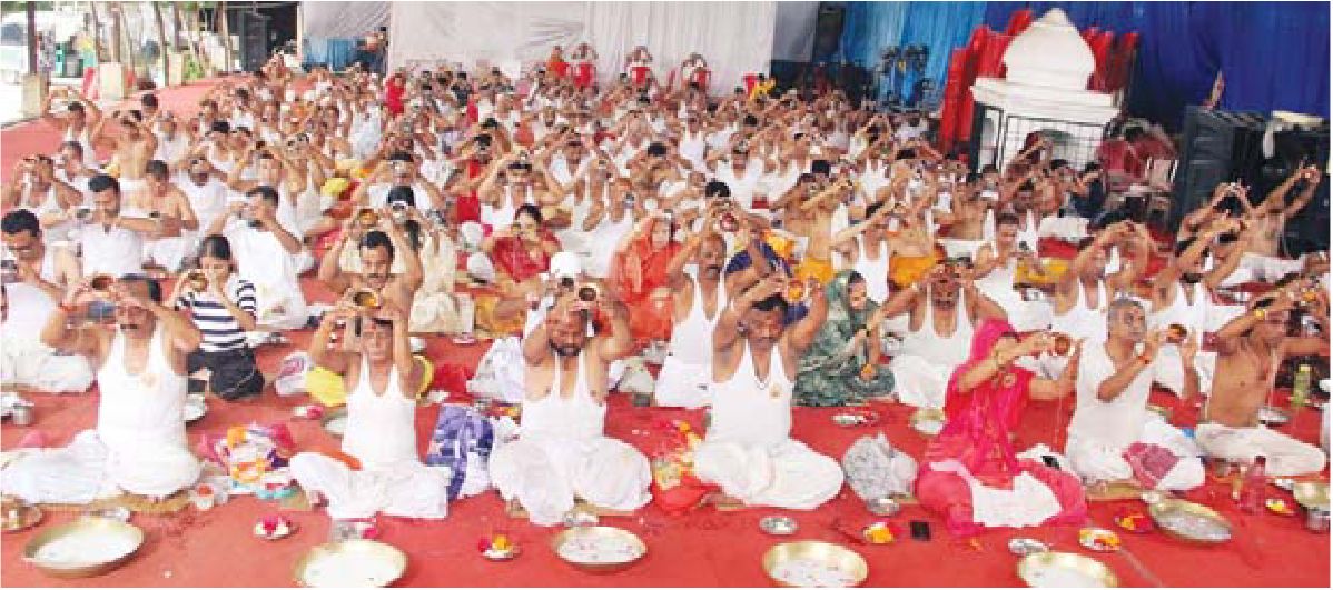 श्रद्धासुमन समिति ने किया तर्पण अनुष्ठान