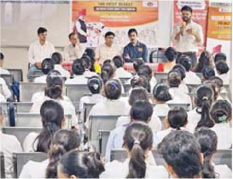 स्वास्थ्य जांच एवं नशा जागरूकता कार्यक्रम