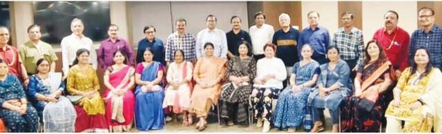 वरिष्ठ नागरिकों के सदाबहार ग्रुप ने किया आयोजन