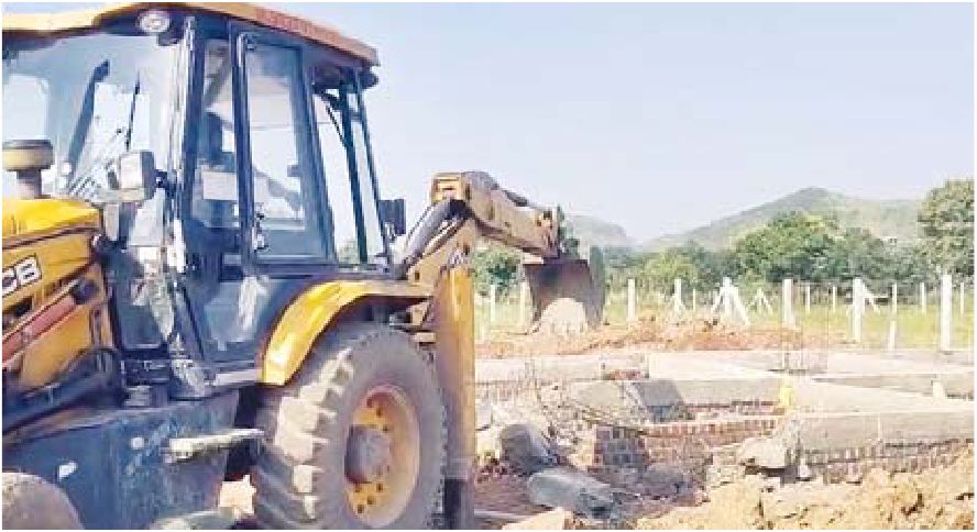 विकसित हो रही अवैध कॉलोनी ध्वस्त