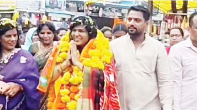 महिला अध्यक्ष जोशी के स्वागत में उमड़े 5 नम्बरी भाजपाई