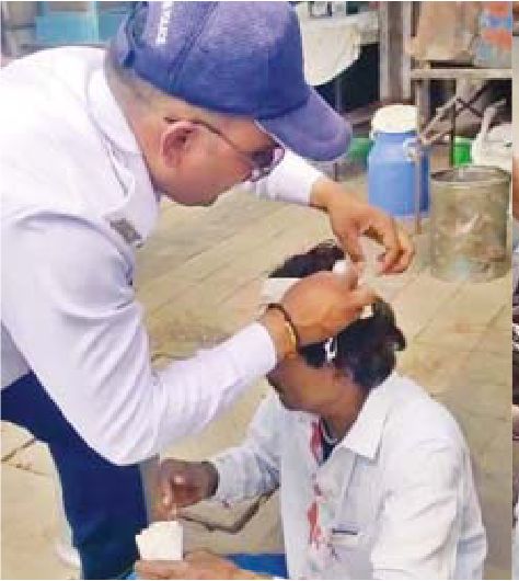 यातायात जवान ने घायल का किया प्राथमिक इलाज