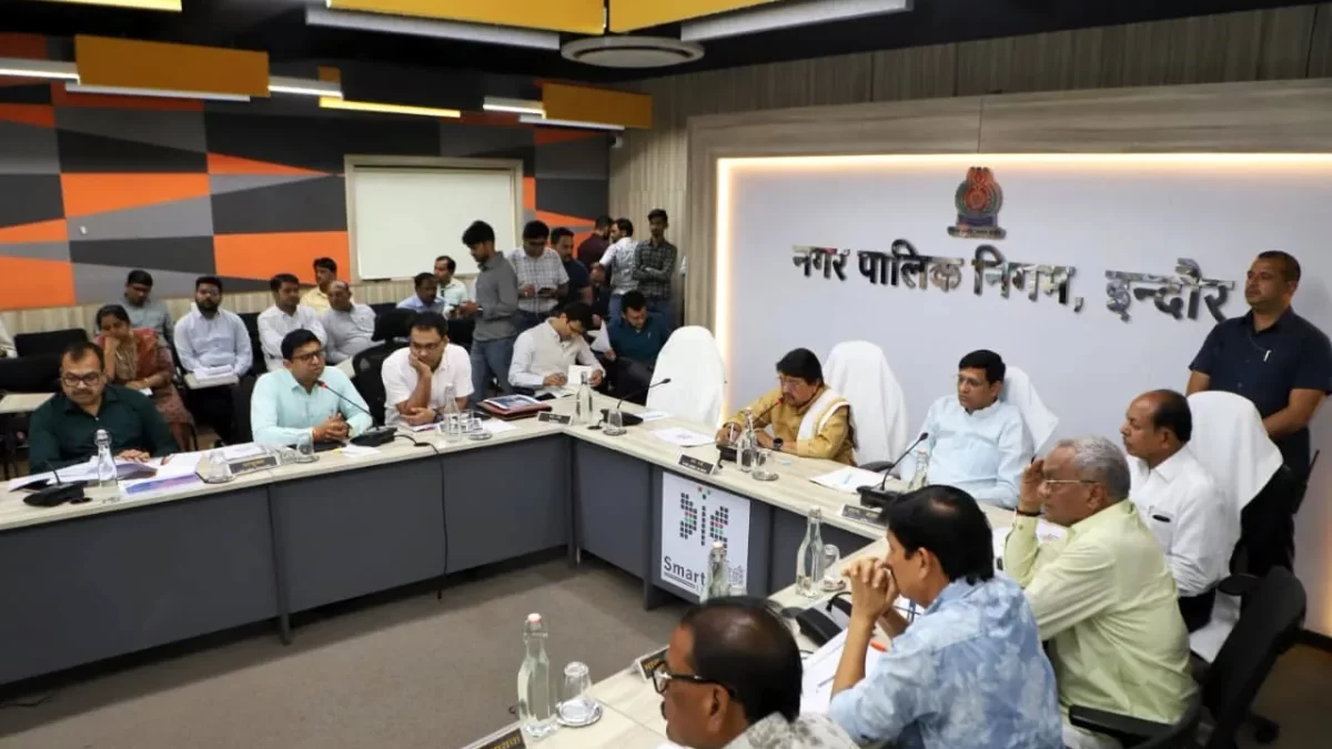 जल संकट से निपटने के लिए निगम को आर्थिक रूप से मदद करने का वादा कैसे होगा पूरा?