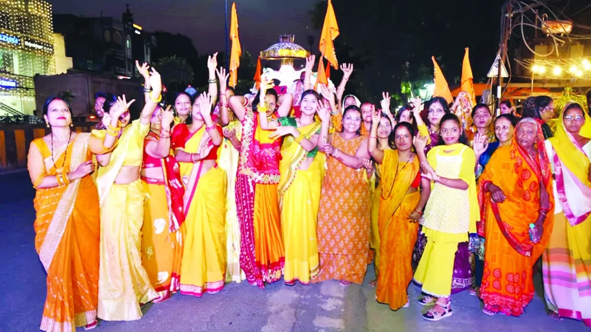 सनातन संघ ने निकाली देवास माता टेकरी तक पदयात्रा