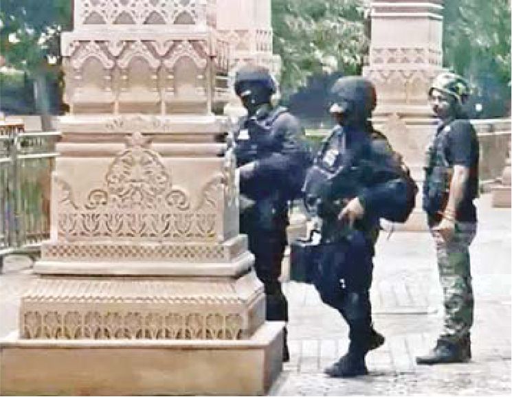 आधी रात महाकाल मंदिर में घुसे आतंकी