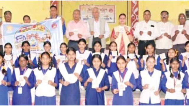 अभ्यास मंडल ने किया विद्यार्थियों के साथ संवाद