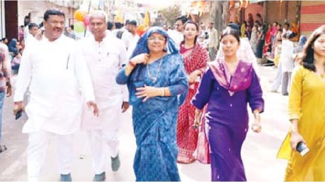 बदनावर में नए सियासी समीकरणों की सुगबुगाहट सावित्री-सोमानी की जुगलबंदी ने बढ़ाई हलचल…