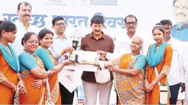 भाजपा जनप्रतिनिधि रहे मौजूद