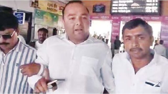 कांग्रेस नेताओं ने कहा-दिल्ली जाने से पहले पुलिस ने हिरासत में लिया