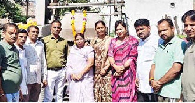 पार्षद के प्रयास से सीमेंटकरण कार्य प्रारंभ
