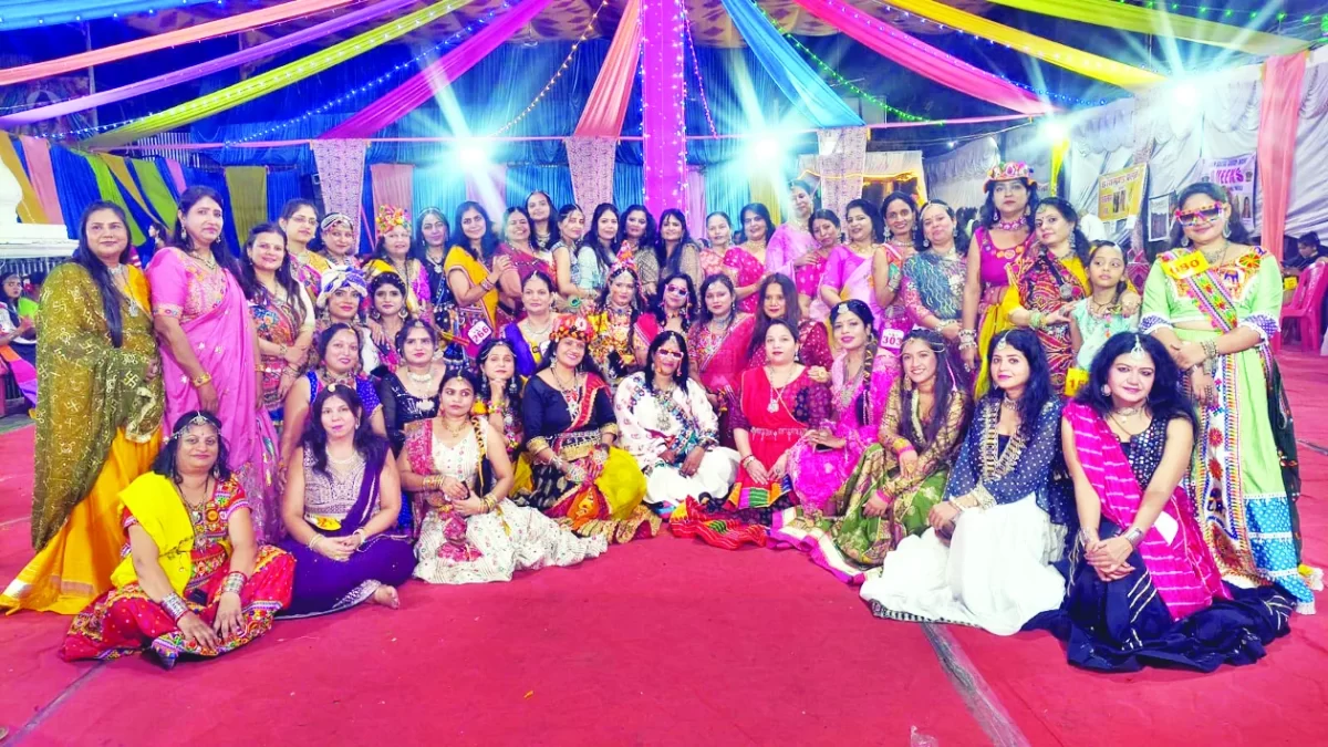 डायमंड क्लब ने किया एकदिवसीय गरबा