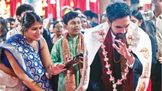 दुर्गा पूजा में शामिल हुए ममदानी