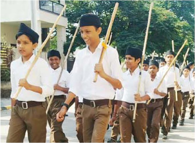 गांधीनगर बस्ती में बच्चों का पथसंचलन निकला