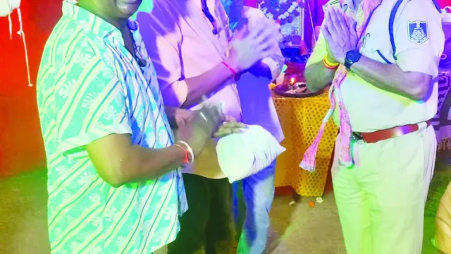 बजाजखाना में हुआ कन्यापूजन और चलित भंडारा
