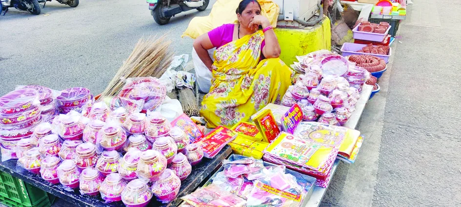 Karwa Chauth and Diwali decorative items at Indore street market